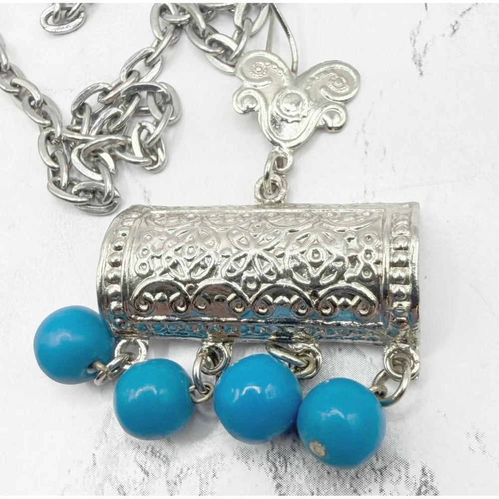Silver Tone Turquoise Color‎ Bead Pendant Necklace 24